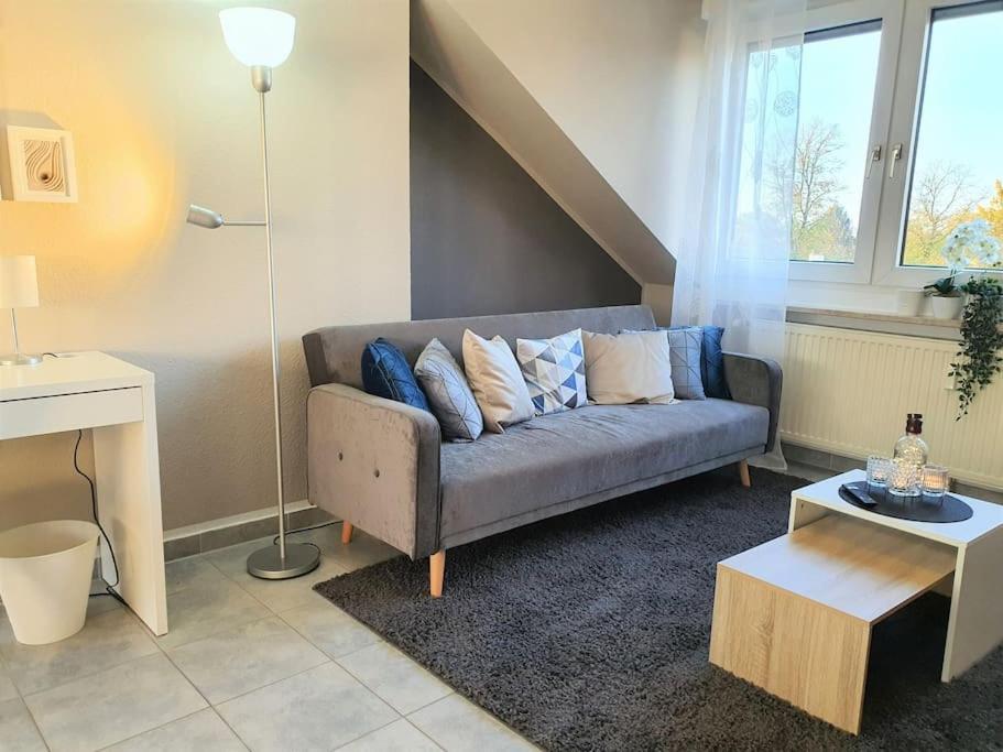 Modernes Und Ruhiges Appartement Mit Loggia Марль Экстерьер фото