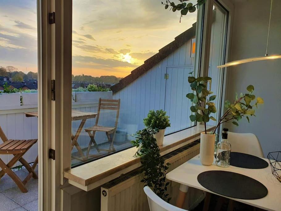 Modernes Und Ruhiges Appartement Mit Loggia Марль Экстерьер фото